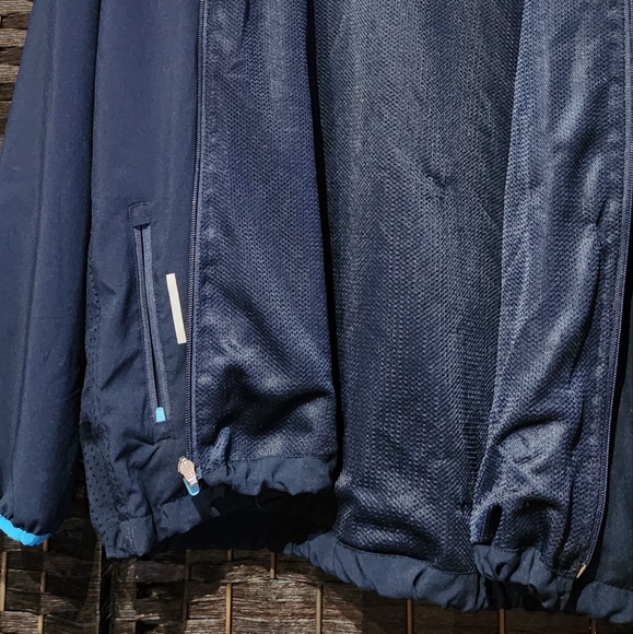 🌟2//40🌟 Fila track jacket - Picture 2 of 11